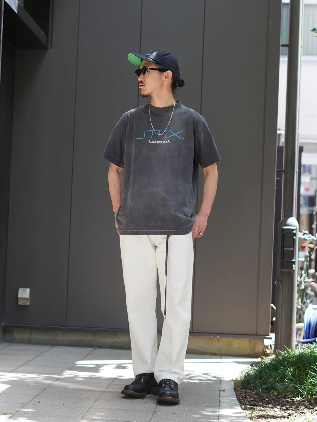 SAINT Mxxxxxx SM6 TEE/BLK latest model SM6 basic LOGO printed TEE, washed black S-XL, garment dyeing, heavy washing to make old, hanging holes, highly restored original printing, correct with anti-counterfeiting angel mark